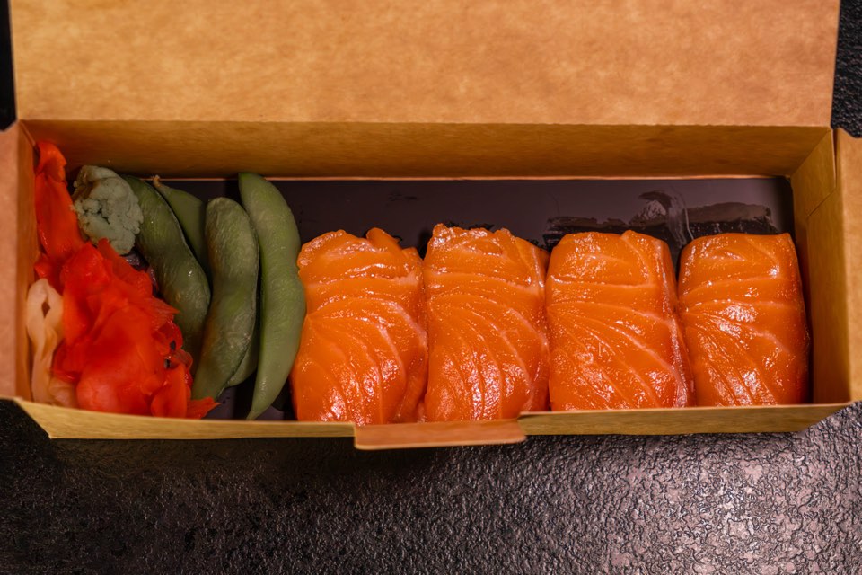Sashimi Box Salmon